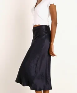 LNA Clothing Skirts><noscript><img width=