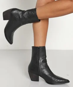 Matisse Boots>Caty Boot Black Snake