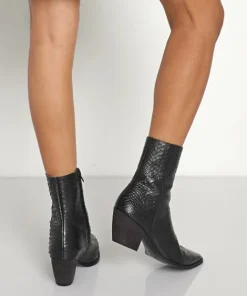 Matisse Boots><noscript><img width=