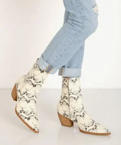 Matisse Boots><noscript><img width=