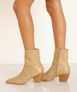 Matisse Boots><noscript><img width=