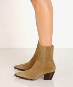 Matisse Boots>Caty Boot Taupe Suede
