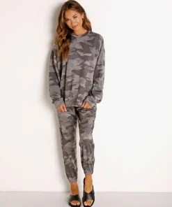 Onzie Sleep Shirts | Knits>Boyfriend Sweatshirt Combat Camo