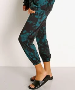 Onzie Pants | Pants><noscript><img width=