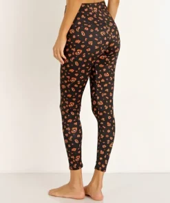 Onzie Bottoms><noscript><img width=