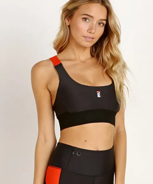 PE NATION Sports Bras>The Forecourt Crop Black