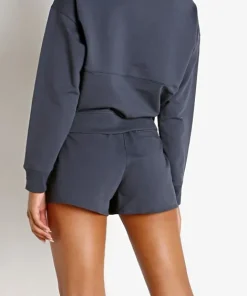 Richer Poorer Shorts><noscript><img width=