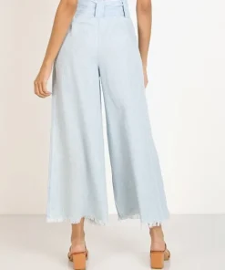 Show Me Your Mumu Pants><noscript><img width=