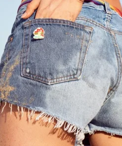 Solid & Striped Shorts><noscript><img width=