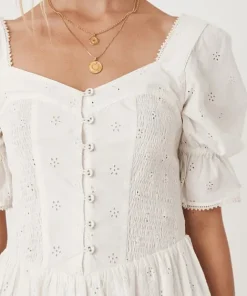 Spell Dresses><noscript><img width=