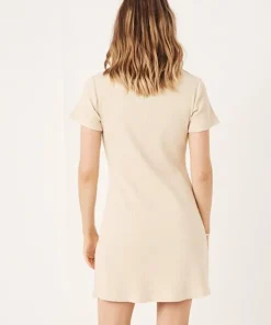 Spell Dresses><noscript><img width=