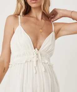 Spell Dresses><noscript><img width=