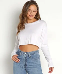 Stillwater Tops>Longsleeve Boyfriend Crop Tee White