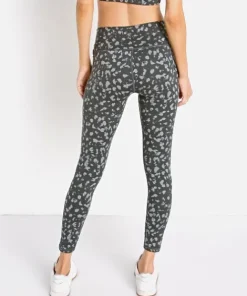 Varley Bottoms><noscript><img width=