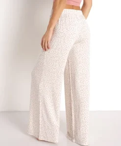 Z Supply Pants | Pants><noscript><img width=