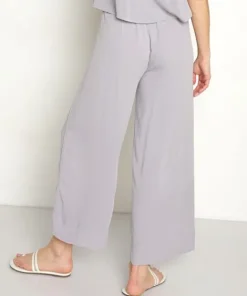 Z Supply Pants><noscript><img width=